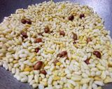 A picture of step 1 of Papad cone bhel.