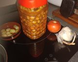 Foto del paso 1 de la receta: Ensalada con uvas y piparras