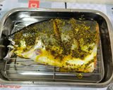 Foto del paso 5 de la receta: Pescado al horno marinado a la moruna