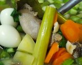 Foto langkah ke 5 dari resep Sop Ayam ala Pak Min Klaten.