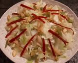 Foto del paso 11 de la receta: Ensalada de col con aderezo de lima, leche de coco y cacahuetes