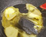 Foto langkah ke 2 dari resep Udang Goreng Mentega.