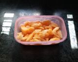 முலாம்பழ ஐஸ்கிரீம்🍧(muskmelon icecream recipe in tamil) ரெசிபி ஸ்டேப் 1 புகைப்படம்