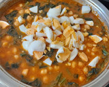 Foto del paso 5 de la receta: Potaje de espinacas y garbanzos