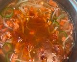 Foto del paso 4 de la receta: Huevo en caldo 🍳✨