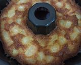 Foto langkah ke 4 dari resep Pear Cake (Kue Buah Pir).