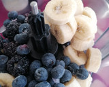 Foto del paso 1 de la receta: Helado de arándanos y moras en tarrinas