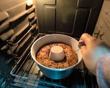Foto del paso 7 de la receta: Keke de café ☕ harina de avena, con panela y chispas de chocolate 🍫