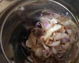 A picture of step 2 of Onion Chutney.