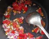 A picture of step 2 of Bhindi Curry.