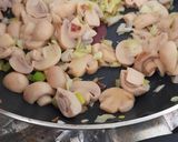 Foto del paso 1 de la receta: Canasta de papa rellena de pollo y champiñones