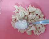 Foto langkah ke 1 dari resep Tumis kembang kol saos tiram.