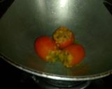 A picture of step 5 of Stuffed tomato with white gravy.
