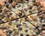 A picture of step 8 of Truffled Fontina and Mushroom Pizza.