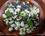 Foto del paso 5 de la receta: Habitas con verduras, morcilla y sobrasada