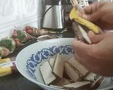 صورة لخطوة 1 من وصفة اهرمات الشوكولاته المحشوة ب3مكوينات فقط والذوق روعة