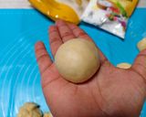 Foto langkah ke 6 dari resep Donat Pisang.