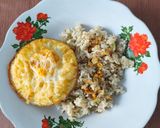 Foto langkah ke 5 dari resep Sinangag (Nasi Goreng Bawang Putih Filipina).