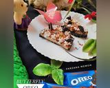 A picture of step 7 of Oreo butterfly cheese cake.