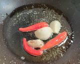 Foto langkah ke 2 dari resep Pencok Leunca.