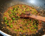 A picture of step 16 of Methi Matar Malai.