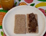 Foto del paso 1 de la receta Sándwich de p. de flores con chocolate con arándanos y zumo