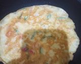 Foto langkah ke 3 dari resep Dadar Kol Bunga Bawang Pedas.