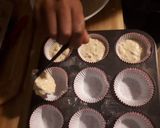 A picture of step 10 of Buttermilk oats Muffins.