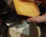 Foto del paso 2 de la receta: Pollo a la crema  con papas