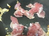 แตงกวาผัดไข่