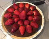 Une image de l'étape 12 de Gâteau chocolat fraises caramel.