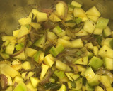 A picture of step 3 of Cluster bean curry with raw mango.