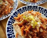 Foto del paso 4 de la receta: Fusilli de lentejas rojas con bonito al aroma de la albahaca