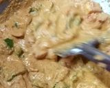 A picture of step 2 of Shimla mirch paneer.