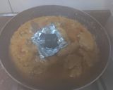 A picture of step 3 of Reshmi chicken with cashwnut masala with warky paratha.