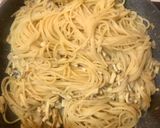 Spaghetti w sosie z płatków drożdżowych i z wędzonym tofu krok przepisu 5 zdjęcie