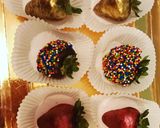 Foto del paso 2 de la receta: Ricas frutillas metalizadas
