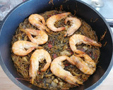 Foto del paso 4 de la receta: 148. Fideuà negra con langostinos