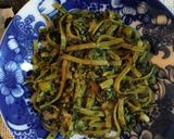 Foto del paso 3 de la receta: Espinacas con fettuccini de espinacas