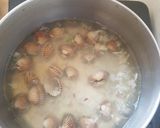 Foto langkah ke 5 dari resep Sayur Bayam Bening Kerang Dara.