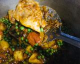 A picture of step 2 of Tri spices chicken matar.