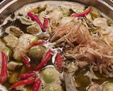 A picture of step 3 of Green Curry Chicken (Gaeng Keow Wan Gai).