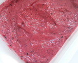 Foto del paso 2 de la receta: Helado de frutos rojos elaborado con la Monsieur Cuisine Plus