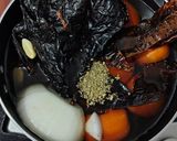 A picture of step 2 of Pozole Rojo.