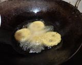 A picture of step 6 of Baby potato and cornflour smiley 😊.