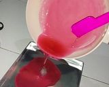 Foto langkah ke 3 dari resep Permen Jelly Gulung.