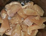Foto langkah ke 1 dari resep Ayam goreng tepung saus mentega #StepByStep #SeninSemangat.