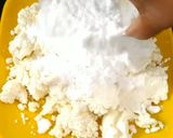 पनीर के पेड़े (Paneer ke pede recipe in Hindi) रेसिपी चरण 2 फोटो