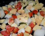 Foto del paso 7 de la receta: Colita rellena acompañada con verduras al horno