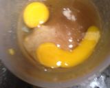 Foto langkah ke 5 dari resep Bolu Pandan Coklat Kukus No Mixer.
